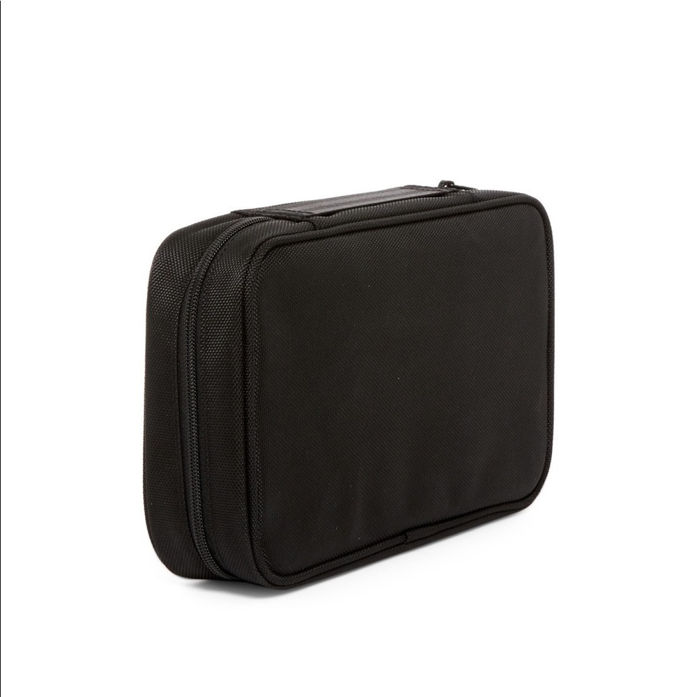 SKITS Geek Tech case Black NWT - image 4